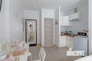 Студия квартира, посуточно, 18м2, 2/22 этаж