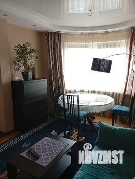 Студия квартира, посуточно, 40м2, 24/24 этаж