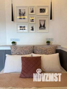 Студия квартира, посуточно, 43м2, 18/22 этаж