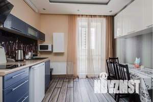 1-к квартира, посуточно, 42м2, 6/20 этаж