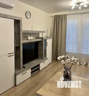 2-к квартира, посуточно, 40м2, 20/25 этаж