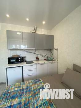 Студия квартира, посуточно, 18м2, 2/20 этаж