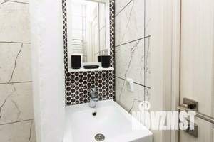 2-к квартира, посуточно, 33м2, 2/27 этаж