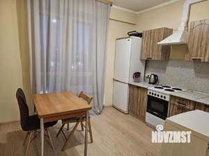 1-к квартира, на длительный срок, 37м2, 3/27 этаж