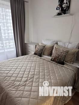 2-к квартира, посуточно, 35м2, 11/25 этаж