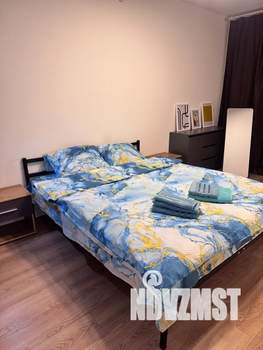 1-к квартира, посуточно, 40м2, 7/18 этаж