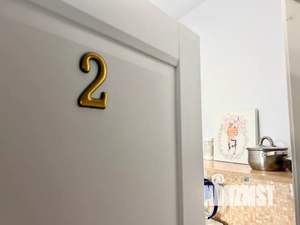 Студия квартира, посуточно, 12м2, 1/20 этаж