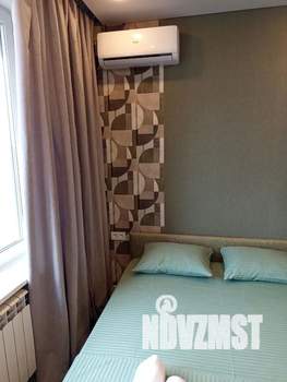 Студия квартира, посуточно, 31м2, 11/25 этаж