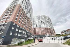 2-к квартира, посуточно, 46м2, 7/24 этаж