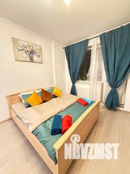 Студия квартира, посуточно, 30м2, 10/24 этаж