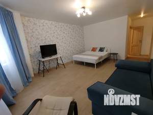 1-к квартира, посуточно, 47м2, 3/17 этаж