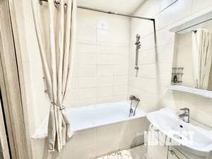 1-к квартира, посуточно, 45м2, 9/17 этаж