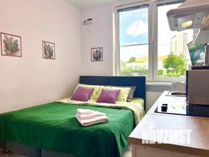 Студия квартира, посуточно, 14м2, 1/20 этаж