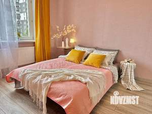 4-к квартира, посуточно, 102м2, 1/1 этаж