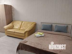 Студия квартира, посуточно, 28м2, 17/25 этаж