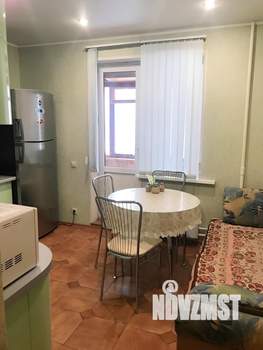 1-к квартира, на длительный срок, 42м2, 7/24 этаж