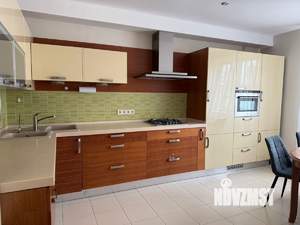 3-к квартира, на длительный срок, 140м2, 5/9 этаж