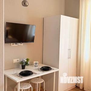 1-к квартира, посуточно, 18м2, 1/1 этаж