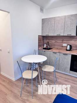 Студия квартира, посуточно, 35м2, 19/25 этаж