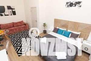 1-к квартира, посуточно, 40м2, 1/25 этаж