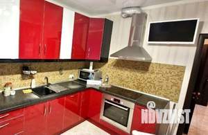 3-к квартира, посуточно, 94м2, 1/1 этаж