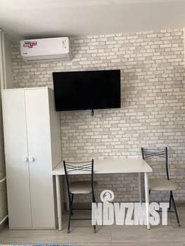 Студия квартира, посуточно, 18м2, 2/20 этаж