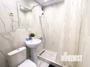 1-к квартира, посуточно, 35м2, 4/9 этаж