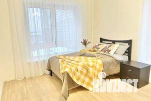 2-к квартира, посуточно, 65м2, 1/26 этаж