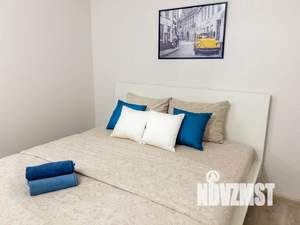 1-к квартира, посуточно, 40м2, 4/9 этаж