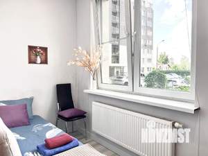 Студия квартира, посуточно, 12м2, 1/20 этаж