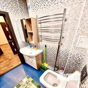 1-к квартира, посуточно, 44м2, 13/24 этаж