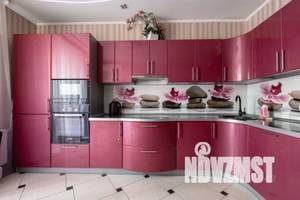 2-к квартира, посуточно, 48м2, 2/20 этаж