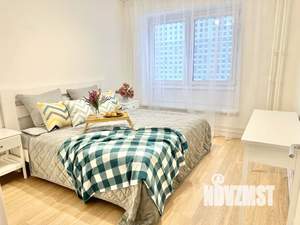 2-к квартира, посуточно, 65м2, 7/26 этаж