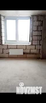 Студия квартира, на длительный срок, 89м2, 23/25 этаж