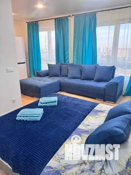 Студия квартира, посуточно, 35м2, 19/25 этаж