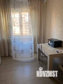 2-к квартира, посуточно, 64м2, 10/22 этаж