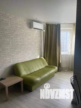 Студия квартира, посуточно, 28м2, 9/19 этаж