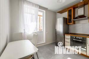 1-к квартира, посуточно, 35м2, 23/25 этаж