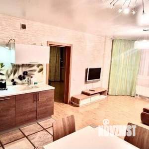 3-к квартира, посуточно, 90м2, 1/1 этаж