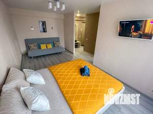 1-к квартира, посуточно, 35м2, 4/9 этаж