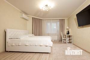 1-к квартира, посуточно, 48м2, 10/17 этаж