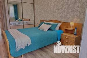 4-к квартира, посуточно, 102м2, 2/22 этаж