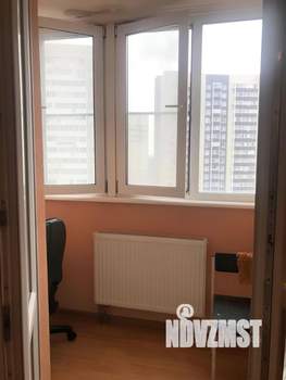Студия квартира, на длительный срок, 32м2, 13/22 этаж