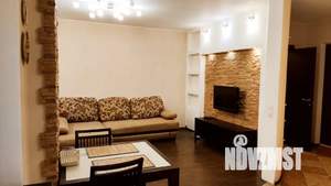 Студия квартира, посуточно, 40м2, 8/24 этаж