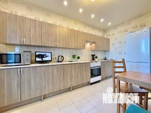 1-к квартира, посуточно, 50м2, 2/18 этаж