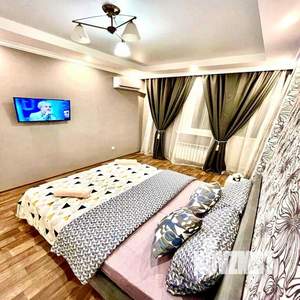 1-к квартира, посуточно, 44м2, 13/24 этаж