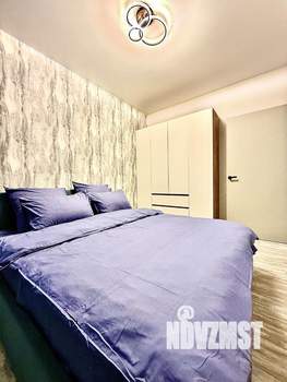 1-к квартира, посуточно, 35м2, 2/25 этаж