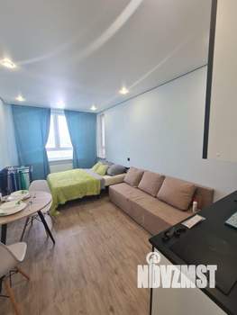 Студия квартира, посуточно, 28м2, 10/25 этаж