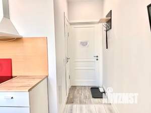 Студия квартира, посуточно, 14м2, 1/20 этаж