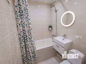 1-к квартира, посуточно, 38м2, 4/9 этаж